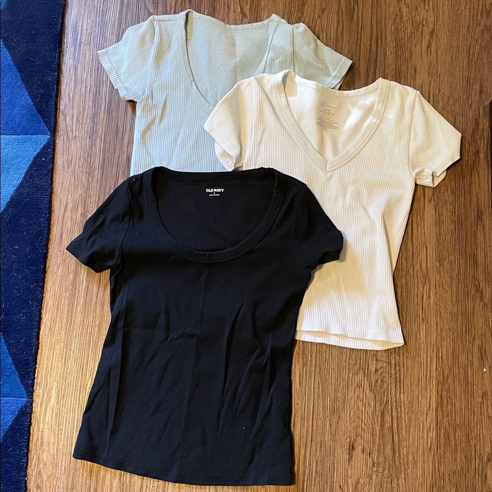 Bundle of 3 ribbed shirts: Old Navy Black, white and baby blue no boundaries